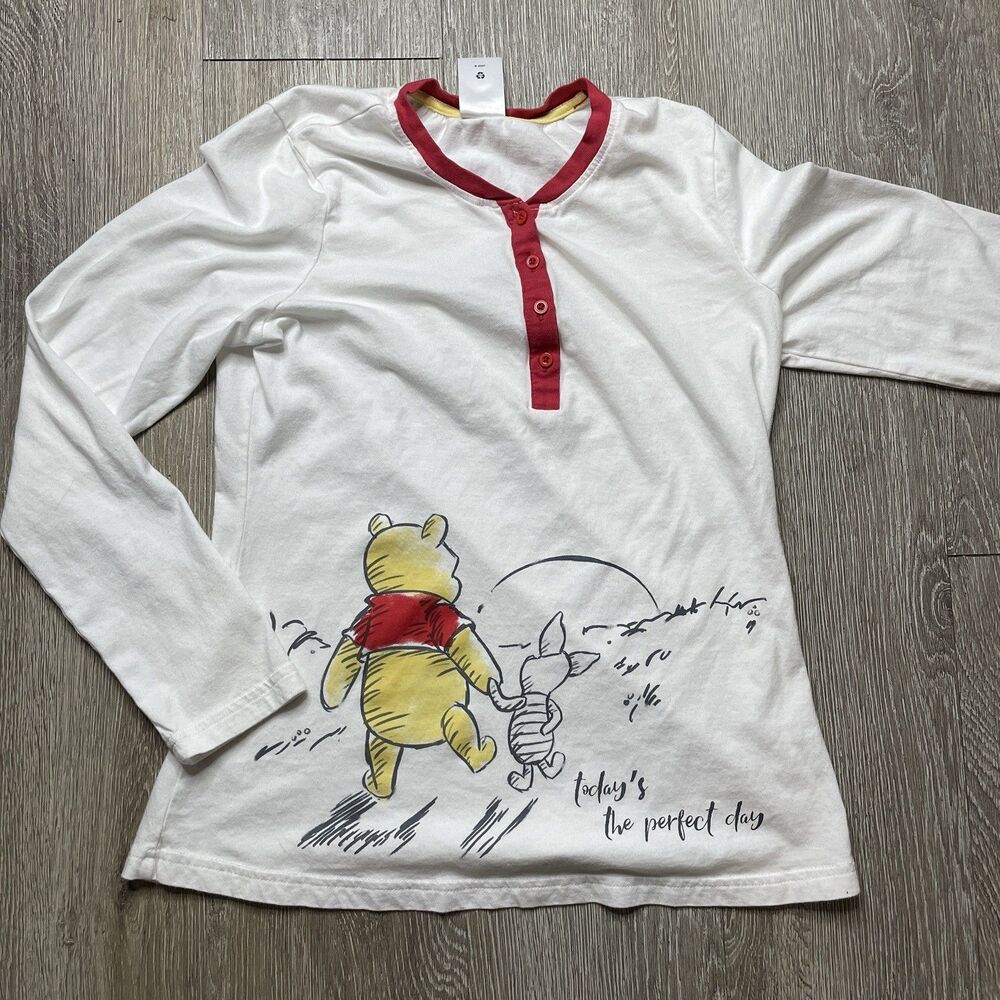 Disney Store Winnie the Pooh Piglet Women Pajama Top M Medium Soft Comfy Shirt